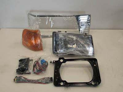 New Aftermarket Peterbilt 377 RH Headlight Assembly w/Chrome Bezel