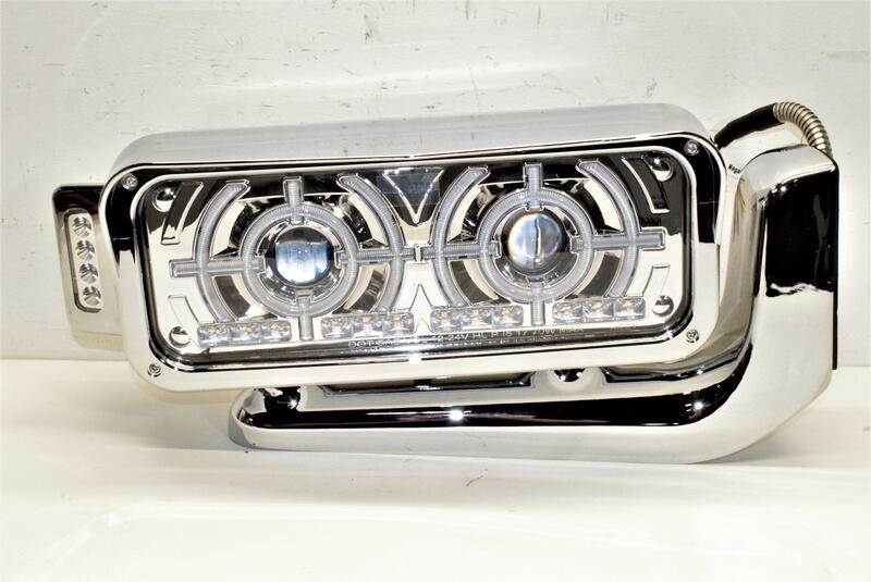 New Aftermarket Peterbilt 379 RH Chrome Projector LED Headlight w/Turn