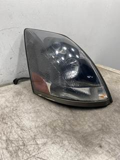 Used Volvo VNL Gen 2 RH Headlight