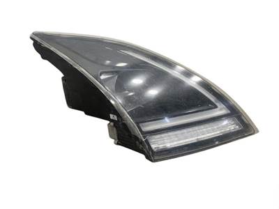 Used Volvo VNL Gen 3 RH Headlight