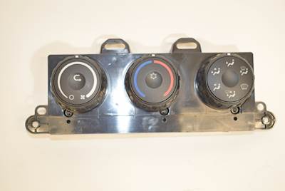 NTO Freightliner HVAC Climate Control Head