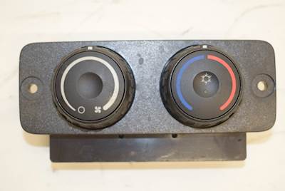 NTO Freightliner Climate Control Head