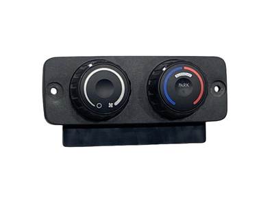 Used Freightliner Cascadia 126 Sleeper Climate Control