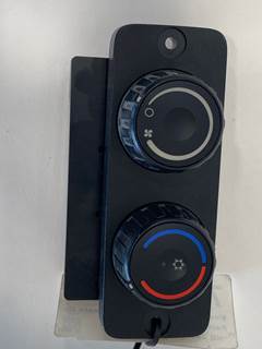 Used Freightliner Cascadia Sleeper Climate Control