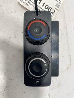 Used Freightliner Cascadia Sleeper Climate Control