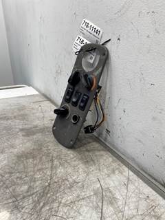 Used Freightliner CST 120 Sleeper Climate Control