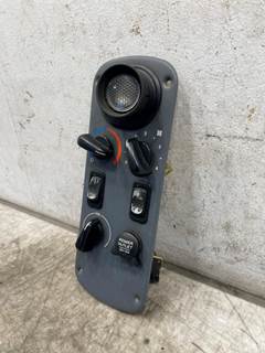 Used Freightliner CST 120 Sleeper Climate Control