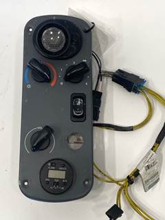 Used Freightliner Columbia Sleeper Climate Control