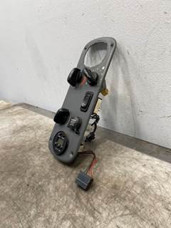 Used Freightliner Columbia Sleeper Climate Control