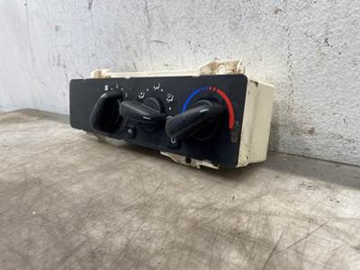 Used Freightliner Columbia Climate Control