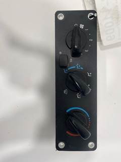 Used Freightliner Business Class M2 Climate Control