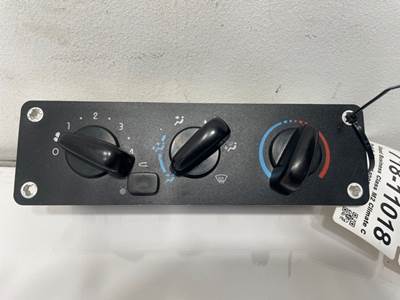 Used Freightliner Business Class M2 Climate Control