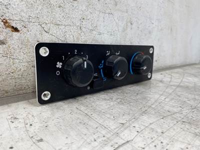 Used Freightliner Business Class M2 Climate Control, Part # A2279672001