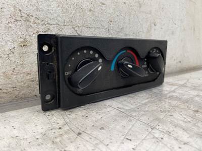 Used 2010 International 7400 Heater / AC Temp Control, Part # 3808313F93