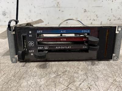 Used International 9100 Climate Control