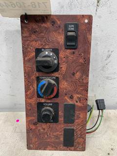 Used International 9400i Sleeper Climate Control