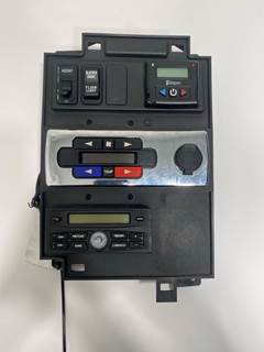 Used International LT625 Sleeper Climate Control