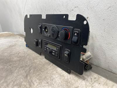 Used Kenworth T680 Sleeper Climate Control
