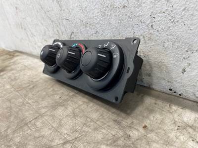 Used 2013 Kenworth T800 Dash Climate Control, Part # F21101321000