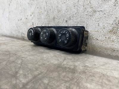 Used Kenworth T880 Climate Control