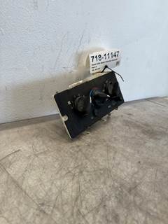 Used Mack CXN Dash Climate Control