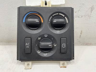Used Volvo VNL Gen 2 Dash Climate Control