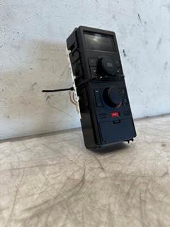 Used Volvo VNL Gen 2 Sleeper Climate Control