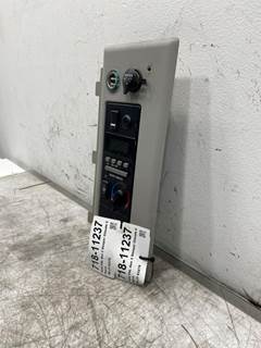 Used Volvo VNL Gen 2 Sleeper Climate Control