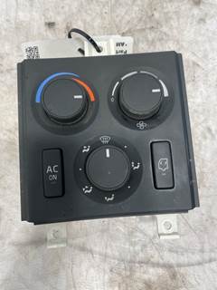 Used Volvo VNL Gen 3 Climate Control