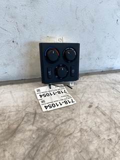 Used Volvo VNL Gen 3 Dash Climate Control