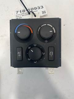 Used Volvo VNR Climate Control