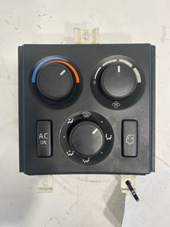 Used Volvo VNR Climate Control