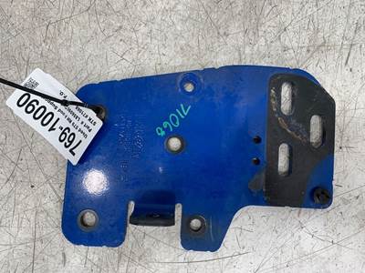Used Peterbilt 579 RH Hood Support
