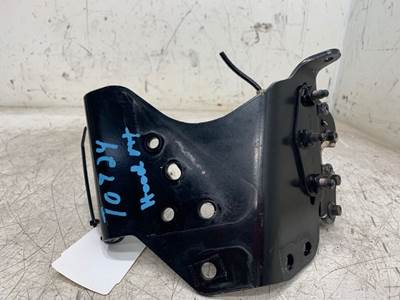 Used Volvo VNL RH Hood Bracket