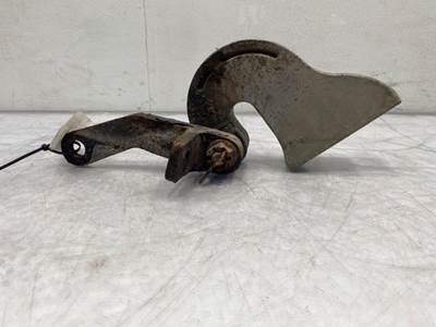 Used Peterbilt 377 RH Hood Hinge
