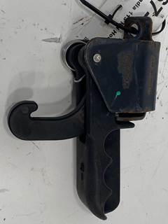 Used Freightliner Cascadia 113 RH Hood Latch