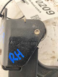 Used Freightliner Cascadia RH Hood Latch