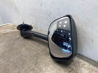 Used Freightliner Cascadia 125 RH Hood Mirror