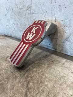 Used Kenworth T600 Hood Emblem