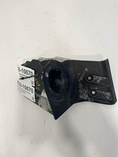 Used Freightliner Cascadia RH Hood Rest