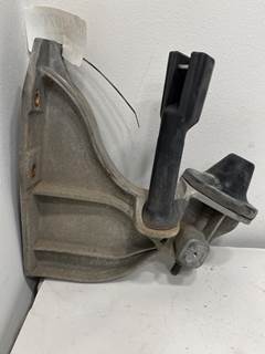 Used Freightliner Cascadia RH Hood Rest