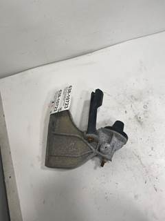 Used Freightliner Cascadia RH Hood Rest