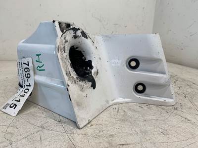 Used Freightliner Cascadia RH Hood Rest