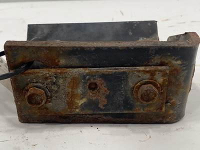 Used International 9400i Hood Rest