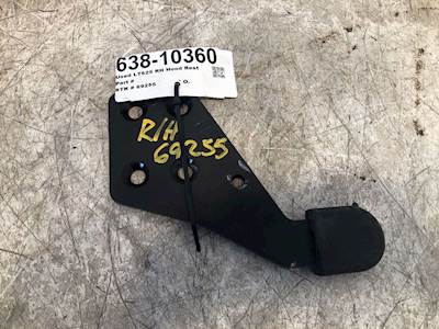 Used International LT RH Hood Rest