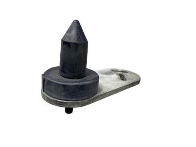 Used Kenworth T660 RH Hood Rest
