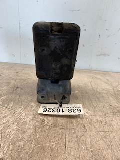 Used Peterbilt 579 RH Hood Rest