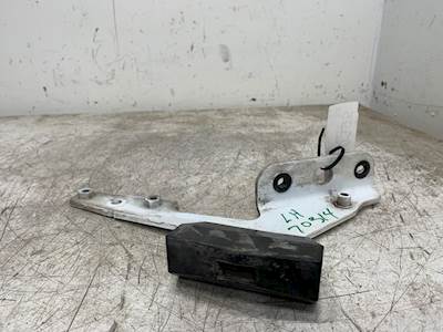 Used Peterbilt 579 LH Upper Hood Rest