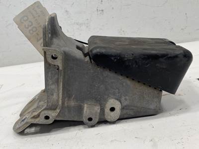 Used Peterbilt 579 RH Hood Rest