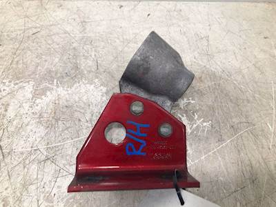 Used Peterbilt 587 RH Hood Rest